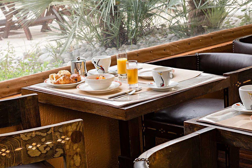 Hotel Beausejour Cannes Esterno foto